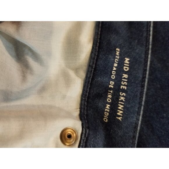3/$25 Universal Thread 2 Mid Rise Skinny Jeans - Picture 3 of 6